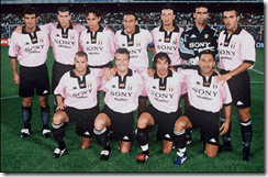 sumber foto : https://www.flickr.com/photos/rezaoktri/8497861714/